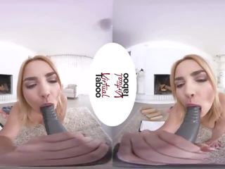 Virtual Taboo - inviting Blonde Teen Feeding Her Pussy