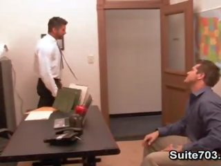 Incredibile gay berke e parker cazzo in il ufficio